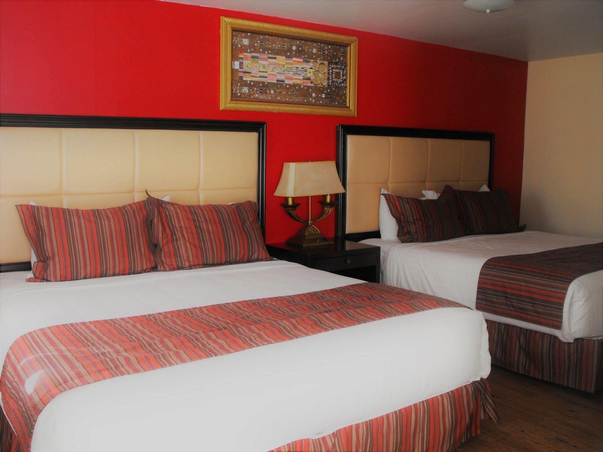 Eagle Crater Lake Inn Чемулт Экстерьер фото