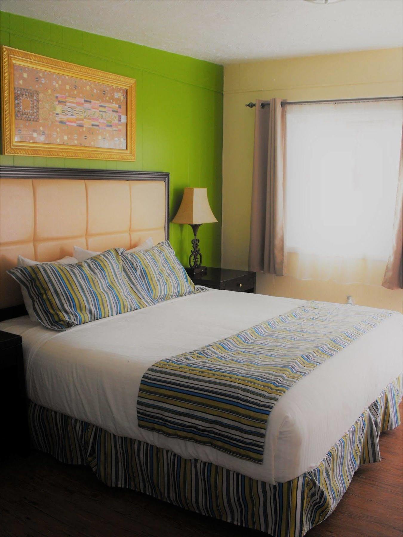 Eagle Crater Lake Inn Чемулт Экстерьер фото